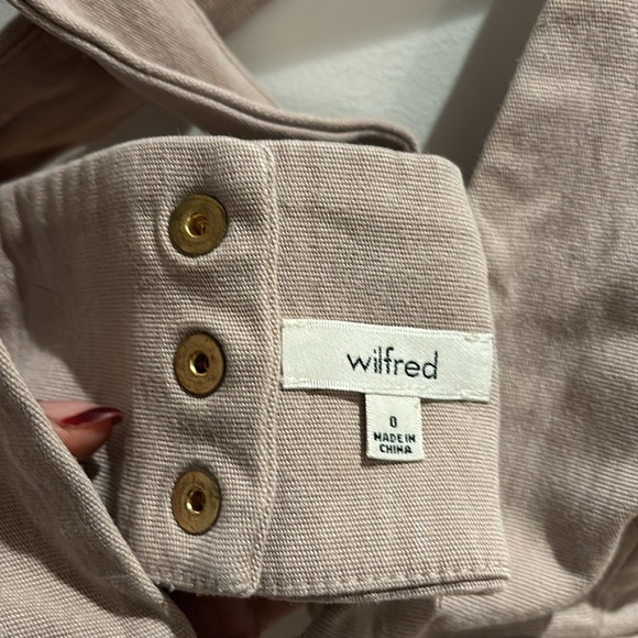 Aritzia Wilfred Linen Plunge Neck Cross Back Crop Top - Picture 3 of 5